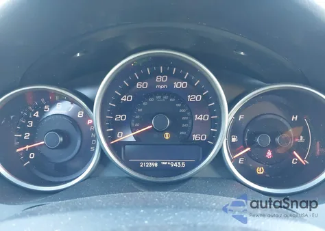 2010 Acura Rl 3.7 from USA, damaged, VIN JH4KB2F68AC001163